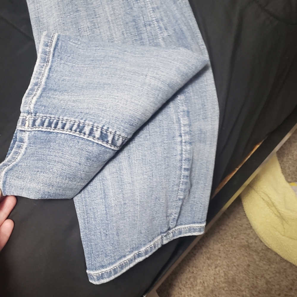 Jeans - Picture 2 of 3